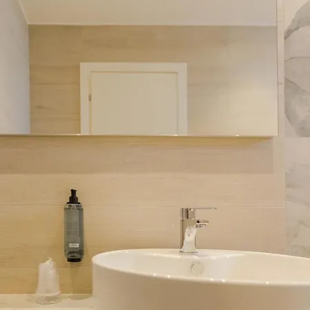 Отель Altamarea 3*