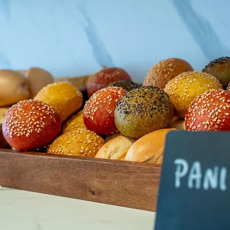 Altamarea Отель