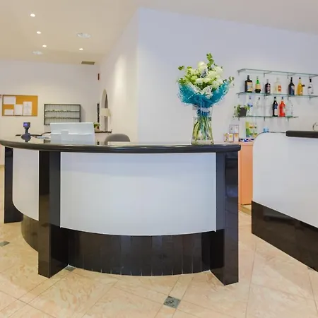 Altamarea Hotel