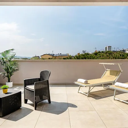 Altamarea Hotel 3*